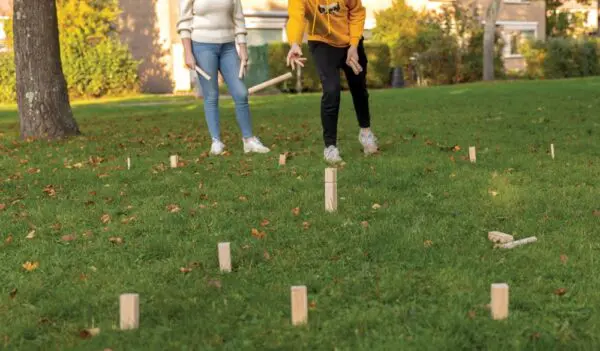 Kubb Outdoor Wurfspiel aus Holz