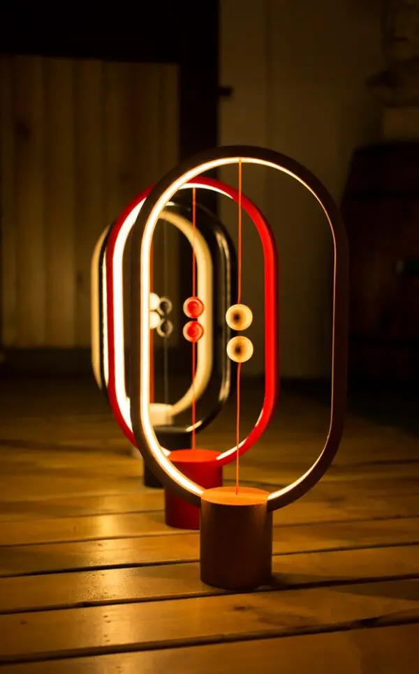 Heng Balance Lamp Ellipse