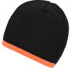 Beanie with Contrasting Border