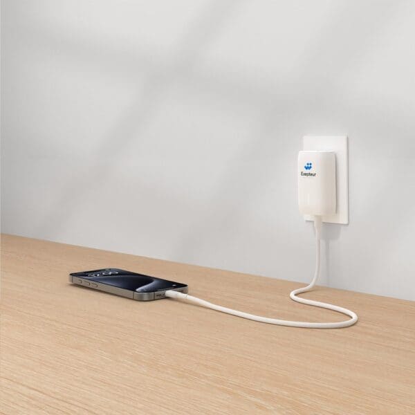 Belkin BoostCharge 3-Port Wall Charger Ladestecker